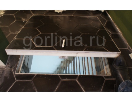 Напольный люк АМО 1600пх600